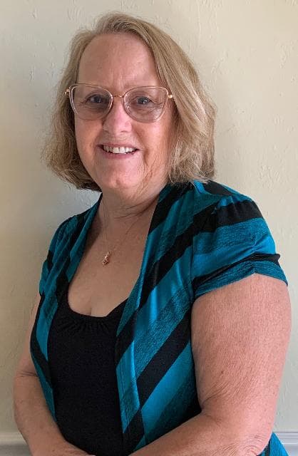 Lucinda Carter in Cape Coral, FL