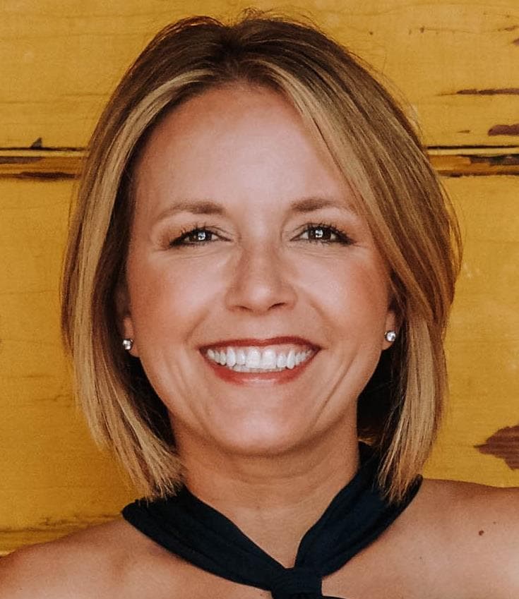 Kelly Artino - Realtor in Knoxville, TN