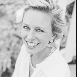Nicole K. Axtell - Agent in Rescue, CA