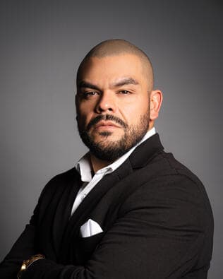 Adrian Heredia - Real Estate Consultant in Bakersfield, CA