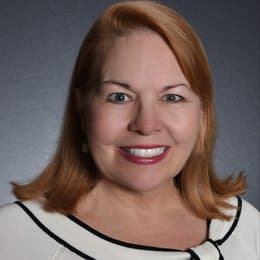 Amy Divittorio - Broker in Weaverville, NC