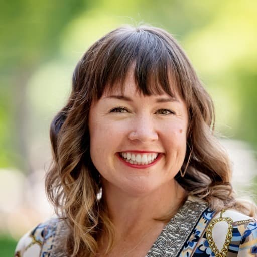 Clare Mcdermott in Oak Park, IL