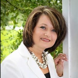 Angie Coppedge - Agent in Hazlehurst, GA