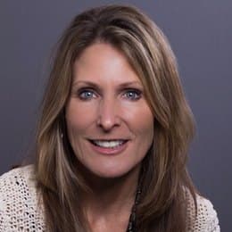 Joan CourisDanial - Broker in Arlington Heights, IL
