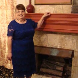 Cindy Bourque in Beaumont, TX