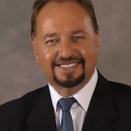 Andrzej Swiderski in Chicago, IL