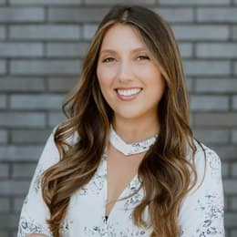 Alexandra Psarakis Tang - Agent in Oakland, CA