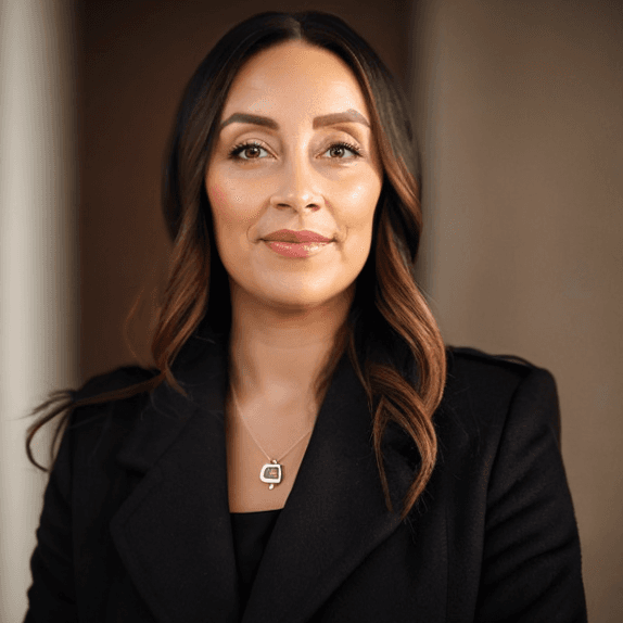 Maria Cervantes - Realtor in CA