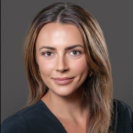 Ellie Beasley - Real Estate Broker in Carmel, IN