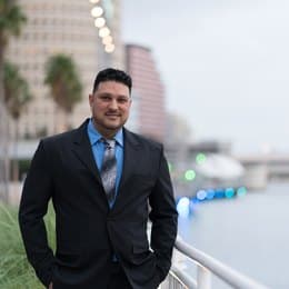 Yengner Bermudez - Agent in Tampa, FL
