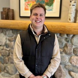 Logan Arthur - Agent in Cable, WI