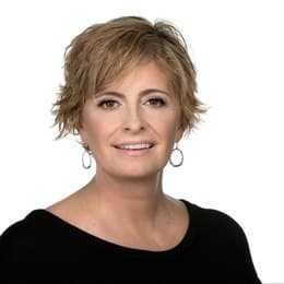 Awen Rebecca Dunning - Agent in Leawood, KS