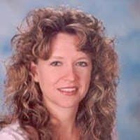 Lorri Knowlton in Akron, OH
