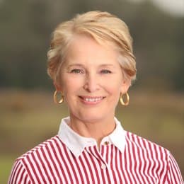 Tamra Curtis - Broker Associate in St. Joseph, MI