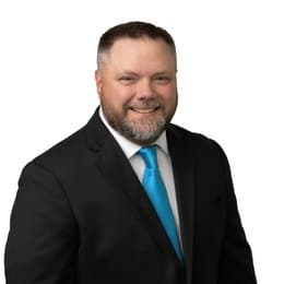 Travis Dooley - Agent in Hutchinson, KS