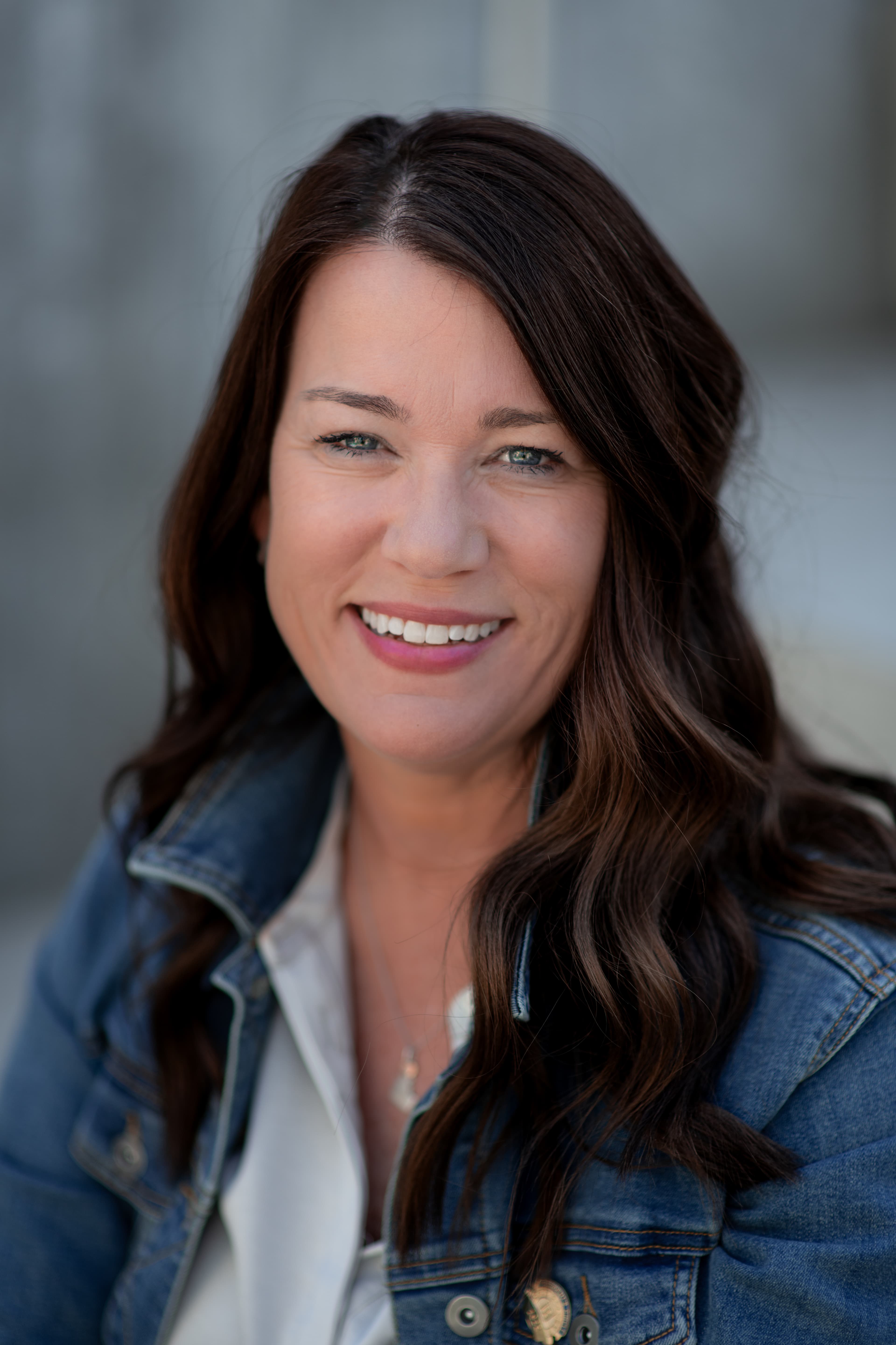 Elizabeth Hume - Associate Broker in Eagle, ID