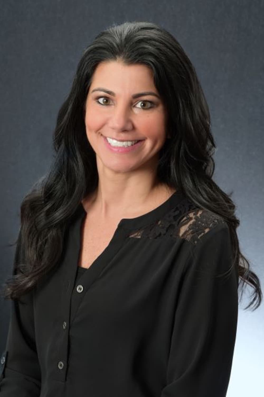 Nicolette Folinazzo - Realtor in Orland Park, IL