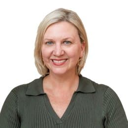 Sara Gimberline - Agent in Fargo, ND