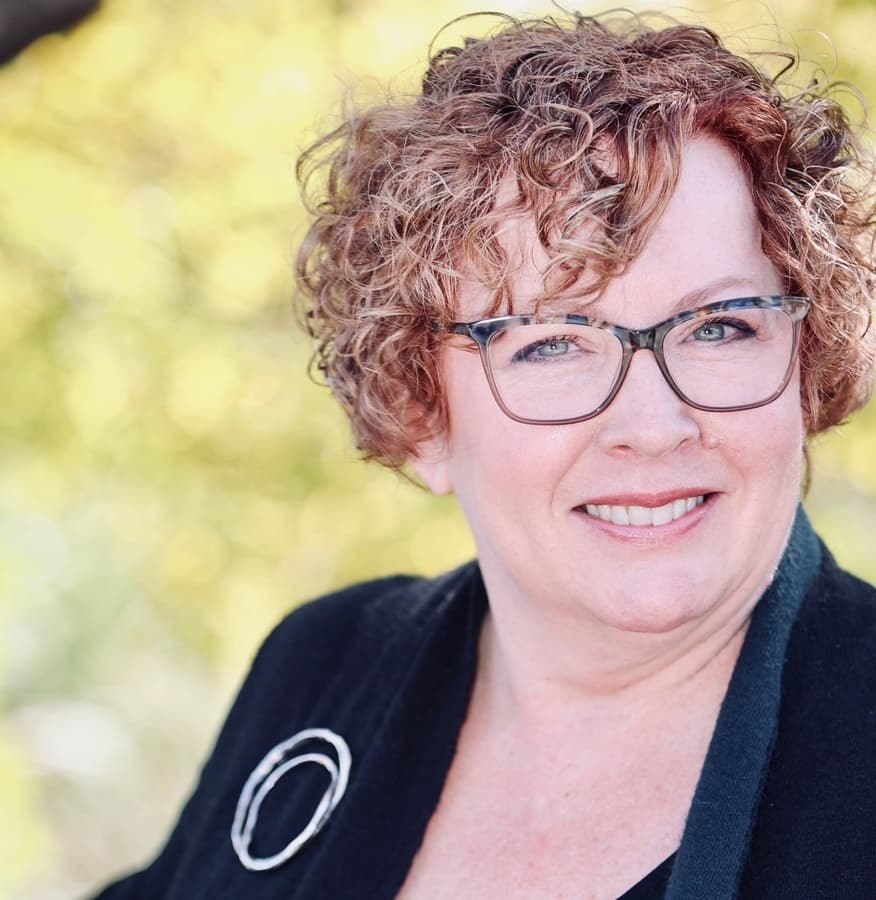Lori Gilmore - Broker in Plainfield, IL