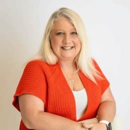 Jennifer Givens - Agent in Cookeville, TN