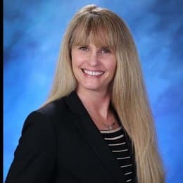 Lisa Flower - Broker/Owner in Hemet, CA