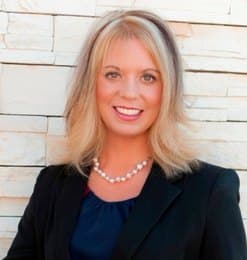 Lauren Palmer Hutchison - Broker Associate in Tucson, AZ