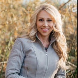 Tiffany Ledoux - Agent in Gilbert, AZ