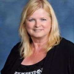 Debra A Hetu - Realtor in Smithfield, RI