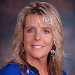 Lonna Berry - Real Estate Professional in Santa Cruz, CA