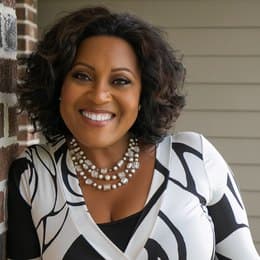 Sabrina Lowery - Managing Broker in Atlanta, GA