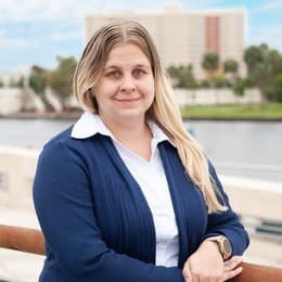 Heather Anderson - Realtor in Saint Petersburg, FL
