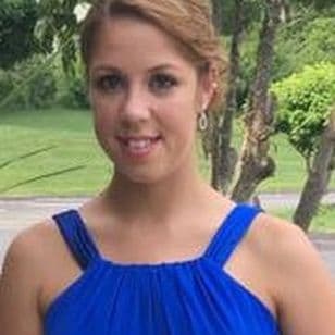 Olga Trapanese - Real Estate Agent in Stratford, CT