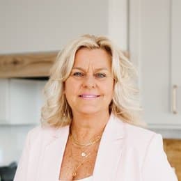 Monica Raskob Real Estate - Real Estate Consultant in Blaine, MN