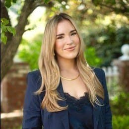 Stephanie Peterson - Agent in Newport Beach, CA