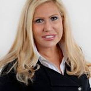 Camille Pisciotto - Broker Associate in Great Neck, NY