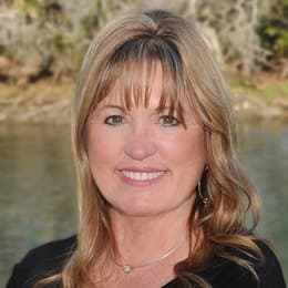 Lisa Vandeboe in Indian Shores, FL