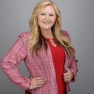 Lisa Mae Sparks - Realtor in Boca Raton, FL