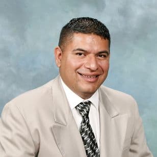 Giovanni V Rubio - Realtor in Moreno Valley, CA