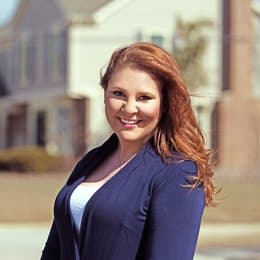 Lauren Searle - Agent in Arlington Heights, IL