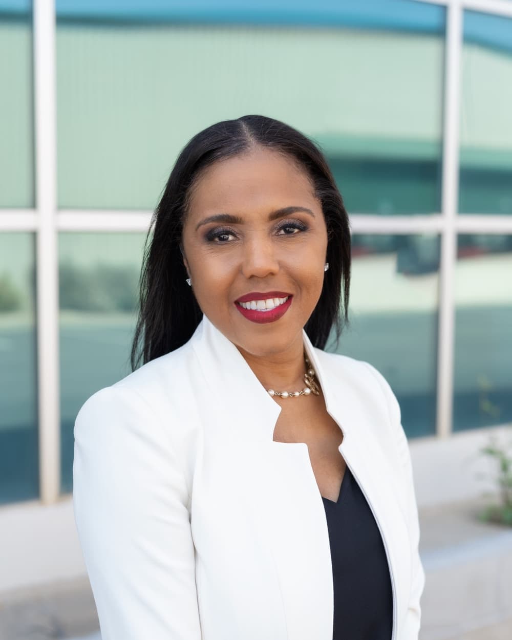 Alicia Sissac - Realtor in Long Beach, CA