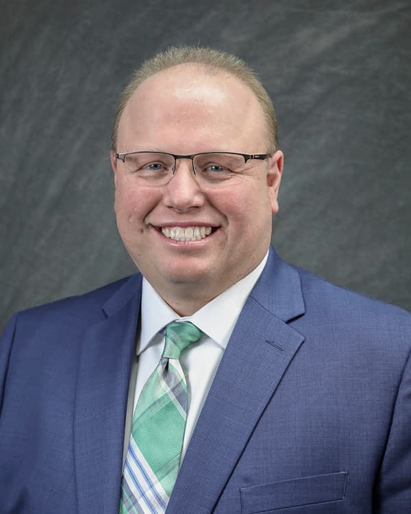 Mike Huschen in Roanoke, IL