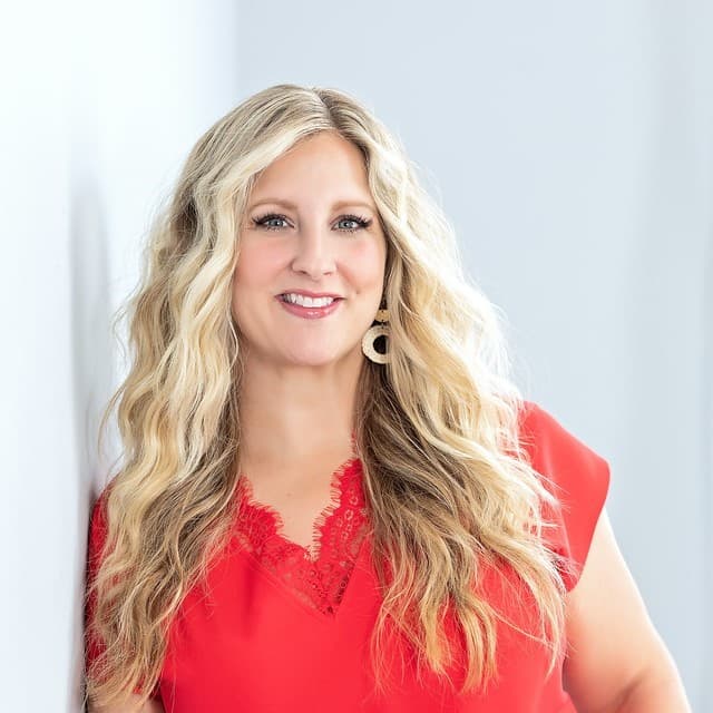 Jes Walker-Wyse - Loan Officer