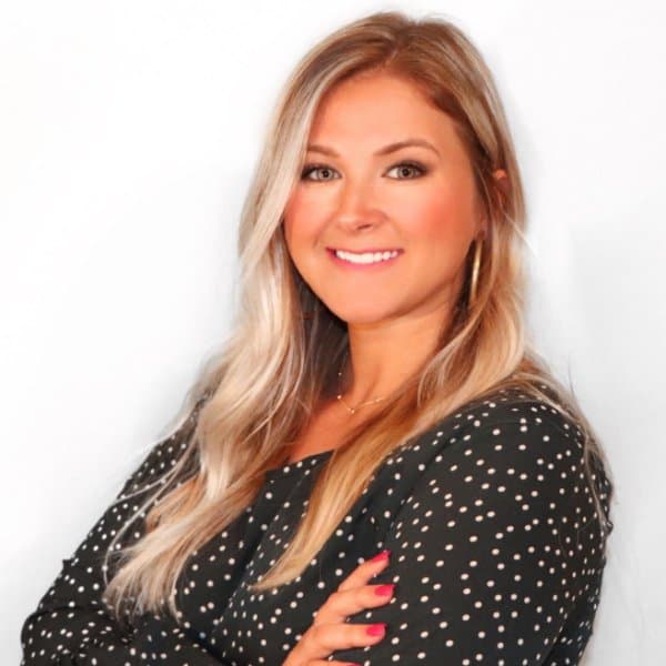 Rebecca Barnhart - Loan Officer
