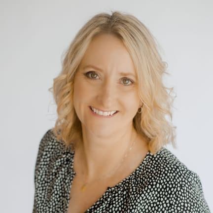 Michelle Holley - New American Funding - Loan Consultant | NMLS # 248411
