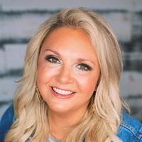 Sarah Riley - Branch Leader in Issaquah, WA