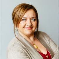 Team Joanna Pranica - Branch Manager | NMLS# 212527 in Bridgeview, IL