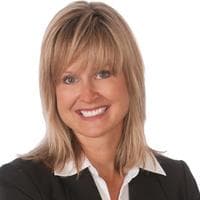Guild Mortgage - Kristi Piatz - Branch Manager - Sr. Loan Officer | NMLS# 452537 in Edina, MN