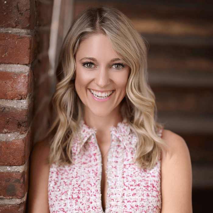 Lindsay Simmons Beale at CrossCountry Mortgage - Gallery Photo