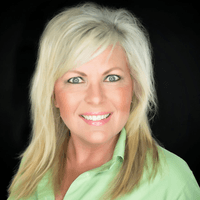 April Phifer - Branch Manager NMLS#1475094 in Amarillo, TX