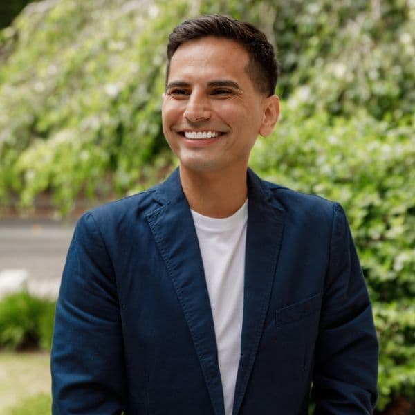 New American Funding - Ryan Lopez - Loan Consultant | NMLS # 1525807